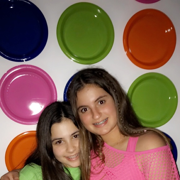 Meet your Posher, Tessa - Picture 1 of 1